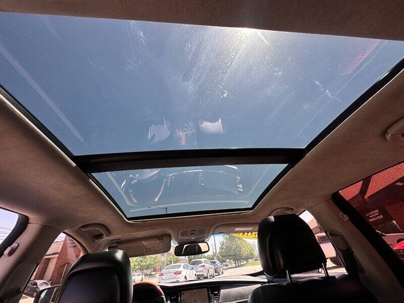 2015 Kia K900 Luxury