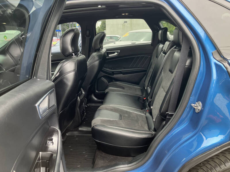 2019 Ford Edge ST