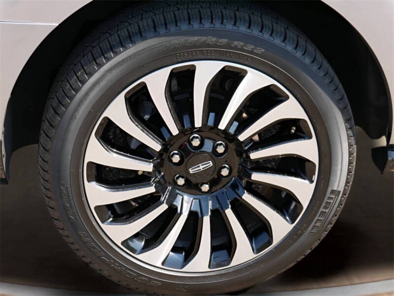 2024 Lincoln Navigator Black Label