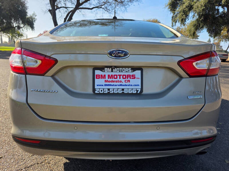 2015 Ford Fusion SE