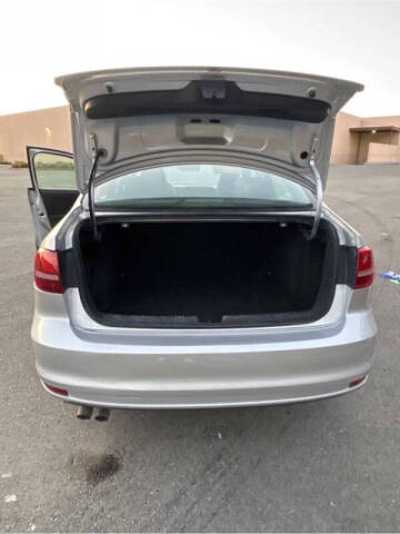 2015 Volkswagen Jetta