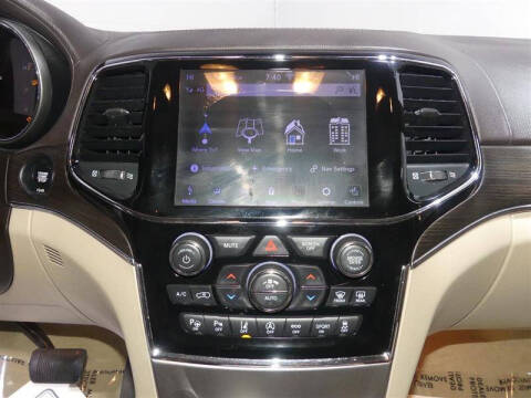 2020 Jeep Grand Cherokee Overland