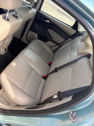 2012 Ford Focus SEL
