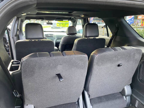 2017 Ford Explorer Sport