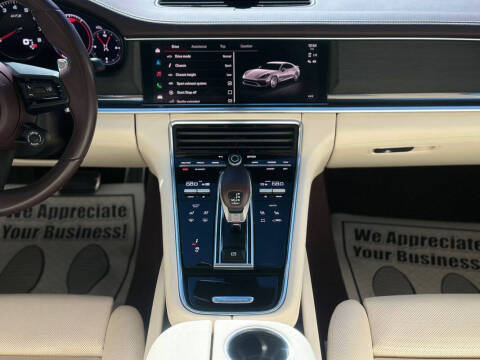 2023 Porsche Panamera GTS