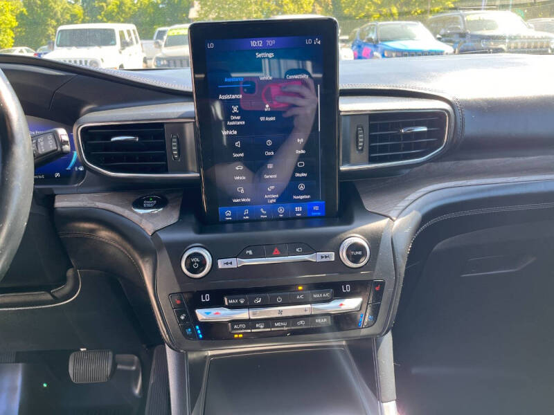 2020 Ford Explorer Platinum