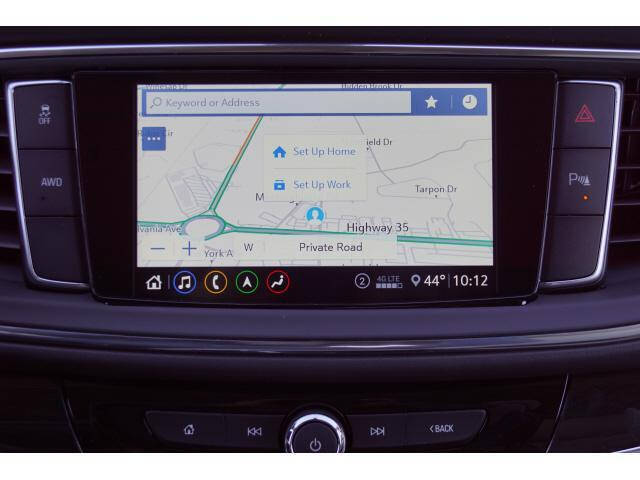 2021 Buick Enclave Essence