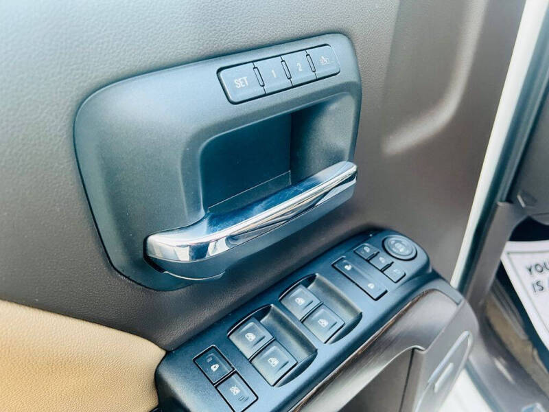 2017 GMC Sierra 2500HD Denali