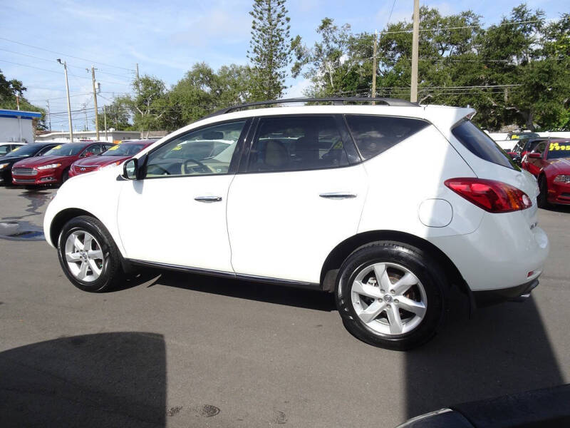 2010 Nissan Murano LE