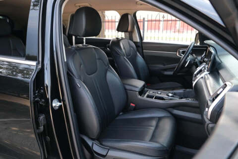 2022 Kia Sorento Hybrid S