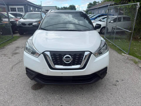 2020 Nissan Kicks SV