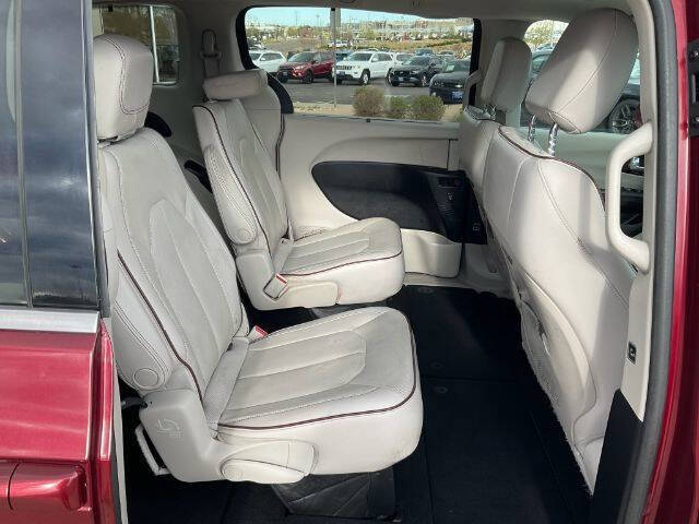 2017 Chrysler Pacifica Limited
