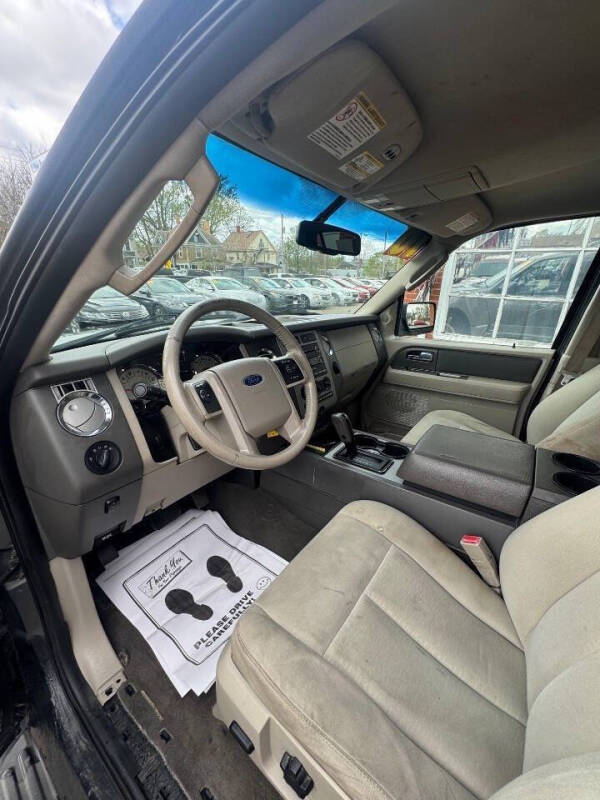 2010 Ford Expedition XLT