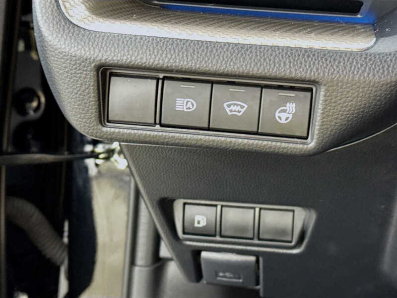 2025 Toyota Prius XLE