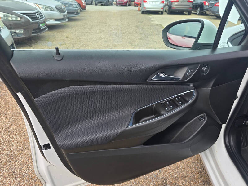 2017 Chevrolet Cruze LT Auto