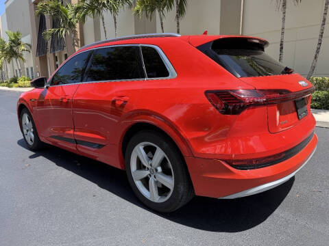 2019 Audi e-tron quattro Premium Plus