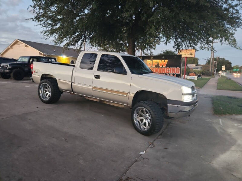 Used 2003 Chevrolet Silverado 1500 LS with VIN 2GCEK19T031212246 for sale in Dallas, TX