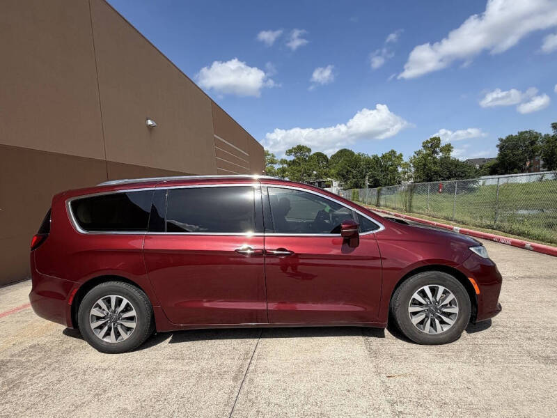 2021 Chrysler Pacifica Touring L