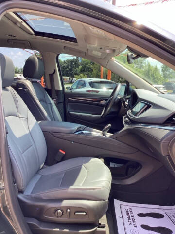 2020 Buick Enclave Essence