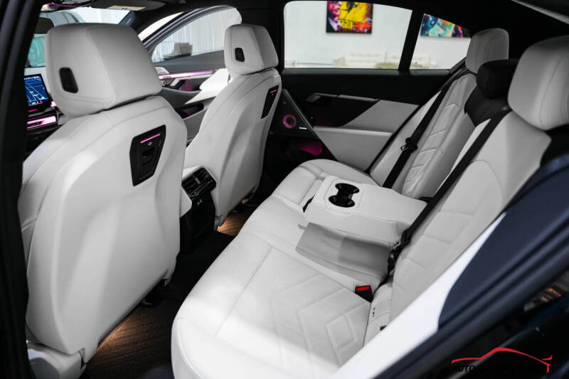 2024 BMW i5 eDrive40