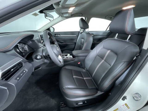 2025 Nissan Altima 2.5 SR