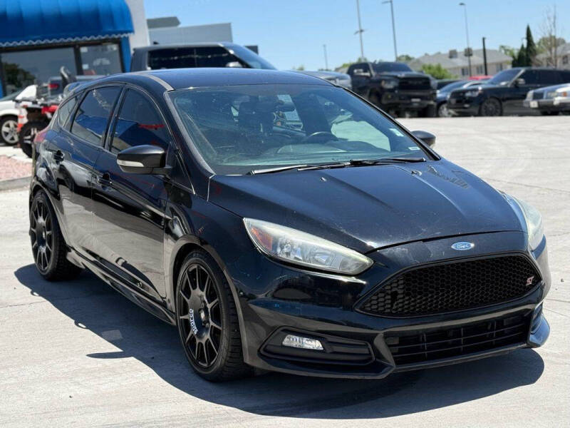 2017 Ford Focus ST