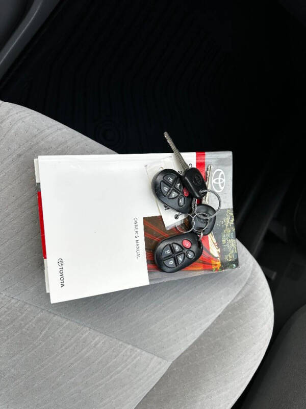 2015 Toyota Sienna LE 7-Passenger