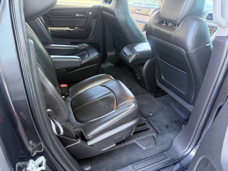 2016 GMC Acadia SLT-1