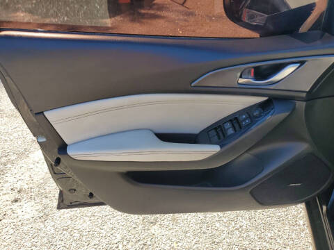 2017 Mazda MAZDA3 Grand Touring