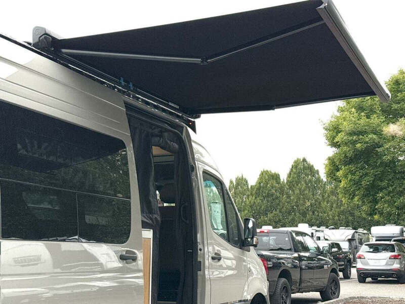 2025 Mercedes-Benz Sprinter