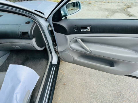 2004 Volkswagen Passat GLS 1.8T 4Motion