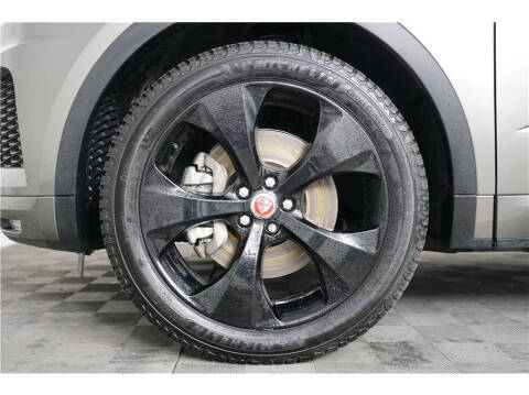 2020 Jaguar E-PACE P300 R-Dynamic S