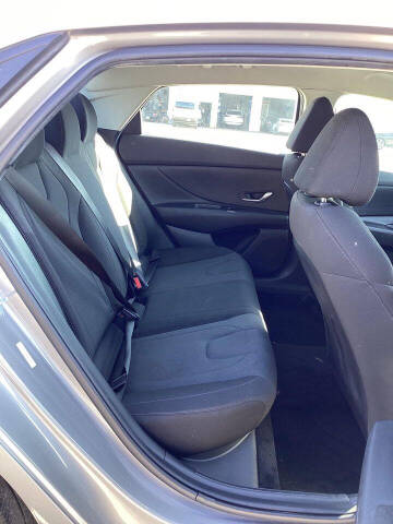 2022 Hyundai Elantra