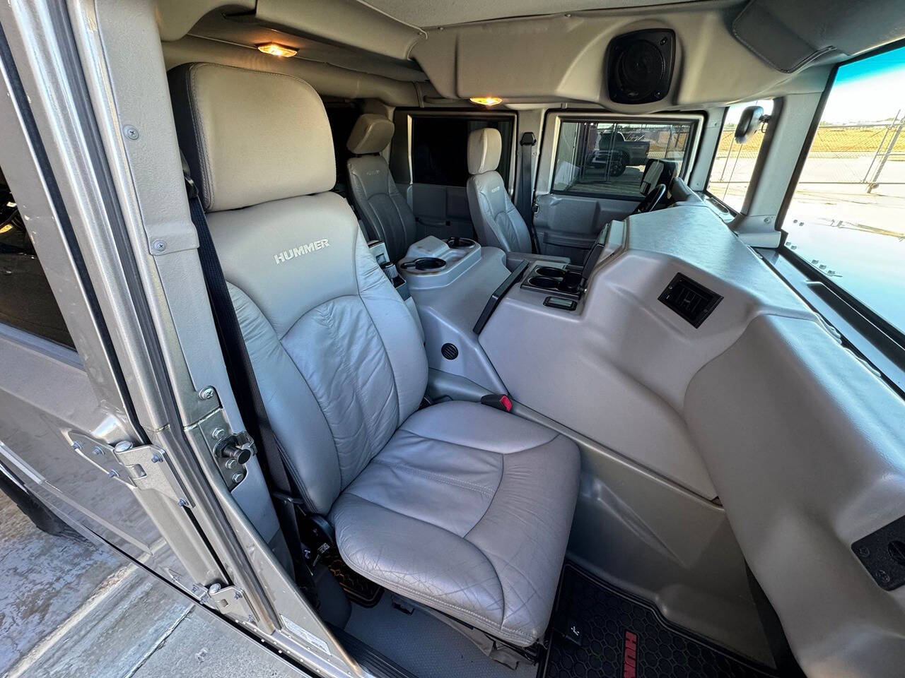 2003 HUMMER H1 for sale at Carnival Car Company in Victoria, TX