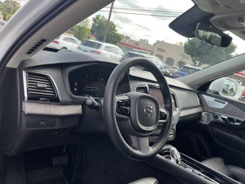 2023 Volvo XC90 B6 Ultimate Bright Theme 7P