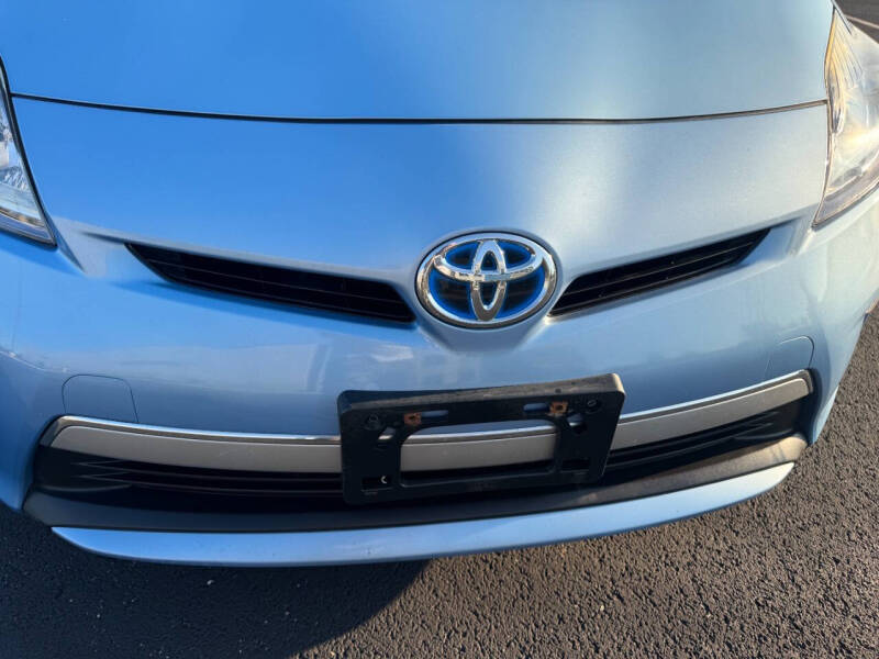 2014 Toyota Prius Plug-in Hybrid