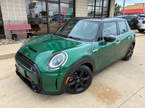 2022 MINI Hardtop 4 Door Cooper S