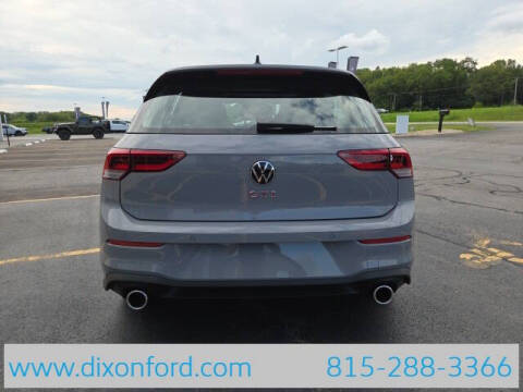 2025 Volkswagen Golf GTI SE