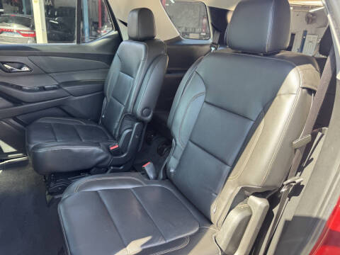 2021 Chevrolet Traverse LT Leather