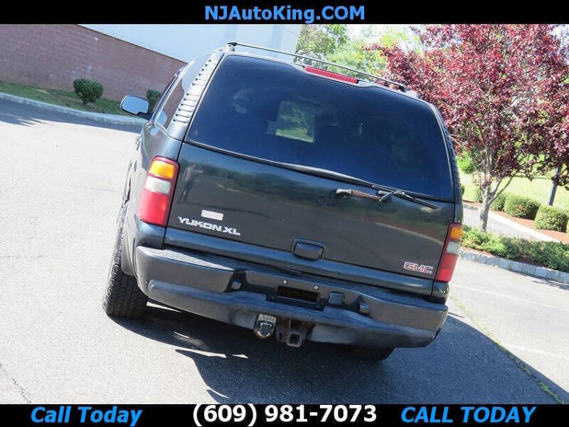 2003 GMC Yukon XL Denali