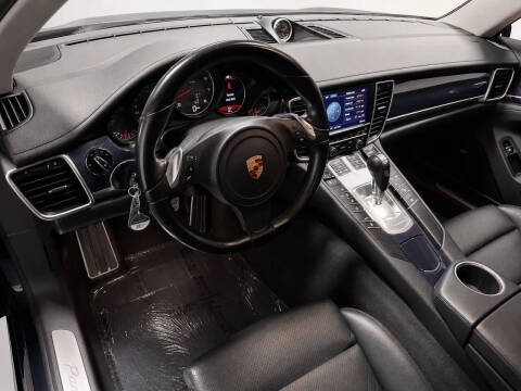 2015 Porsche Panamera