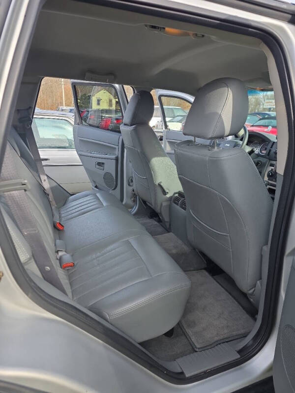 2007 Jeep Grand Cherokee Laredo