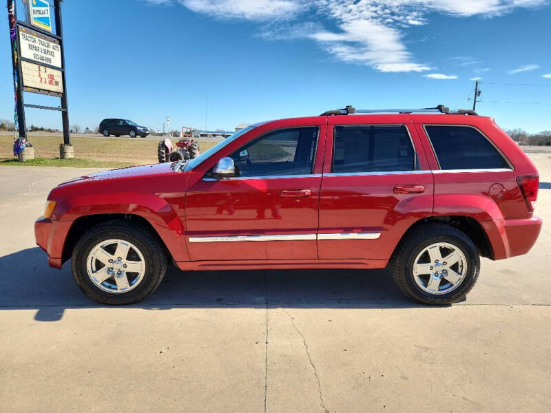 2006 Jeep Grand Cherokee for sale at Drivers Choice in Bonham TX