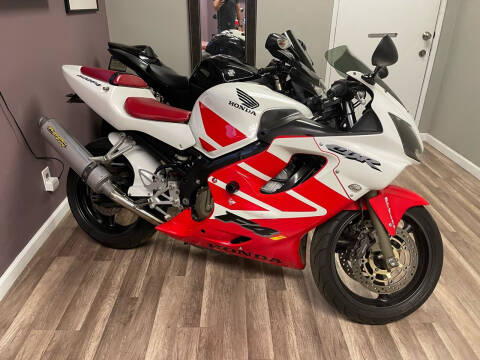 2001 Honda CBR-600F4I for sale at SAN DIEGO AUTO SALES INC in San Diego CA