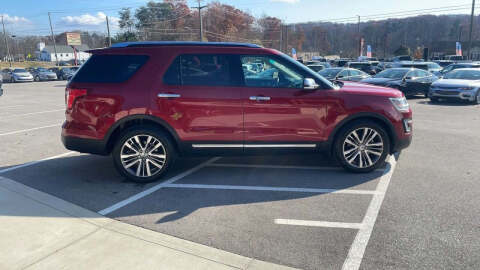2017 Ford Explorer Platinum