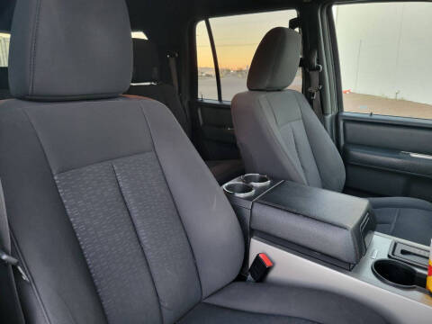 2016 Ford Expedition EL XLT