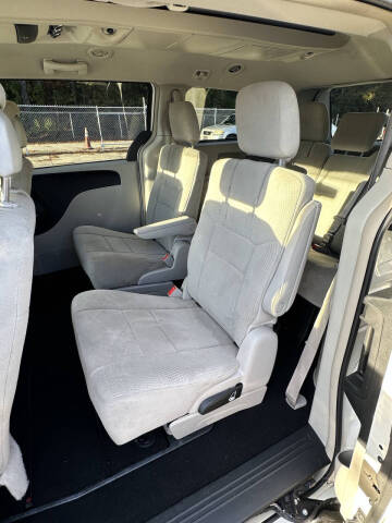 2013 Chrysler Town and Country Touring