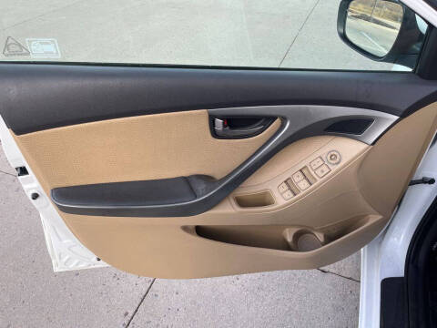 2012 Hyundai Elantra Limited