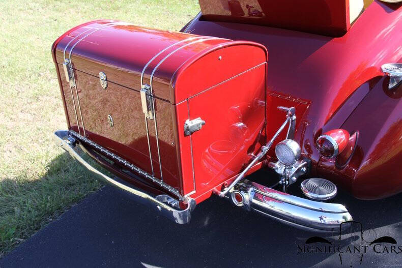 1937 Packard Twelve 2/4 Coupe RestoMod