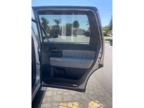 2016 Toyota Sequoia SR5